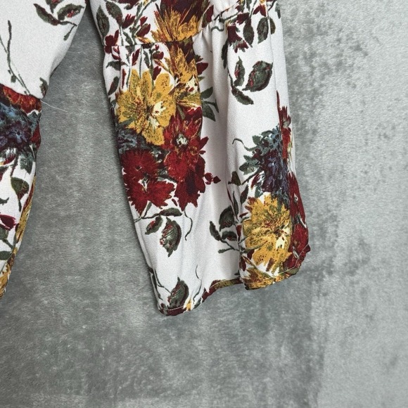 Time and Tru XXL 2X Shirt Top White Floral Flower Bell 3/4 Sleeve Round Neck - Picture 7 of 9